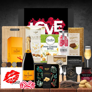 Valentines Veuve Champagne Hamper For Her featured image
