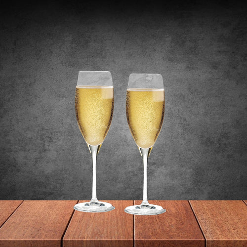 2 Moët & Chandon Champagne Glass