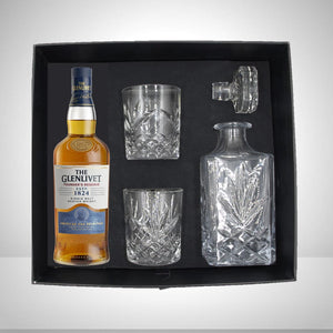 Whisky Deluxe with Glenlivet Founders Reserve Hamper unboxed