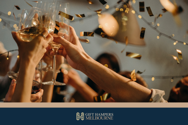 07 Alcohol Hampers for All Occasions: Make Toasting Memories in Life
