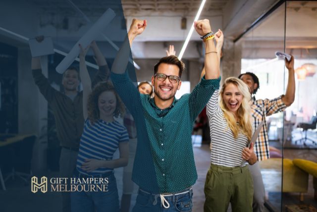 How to Boost Morale with End-of-Year Corporate Gifting