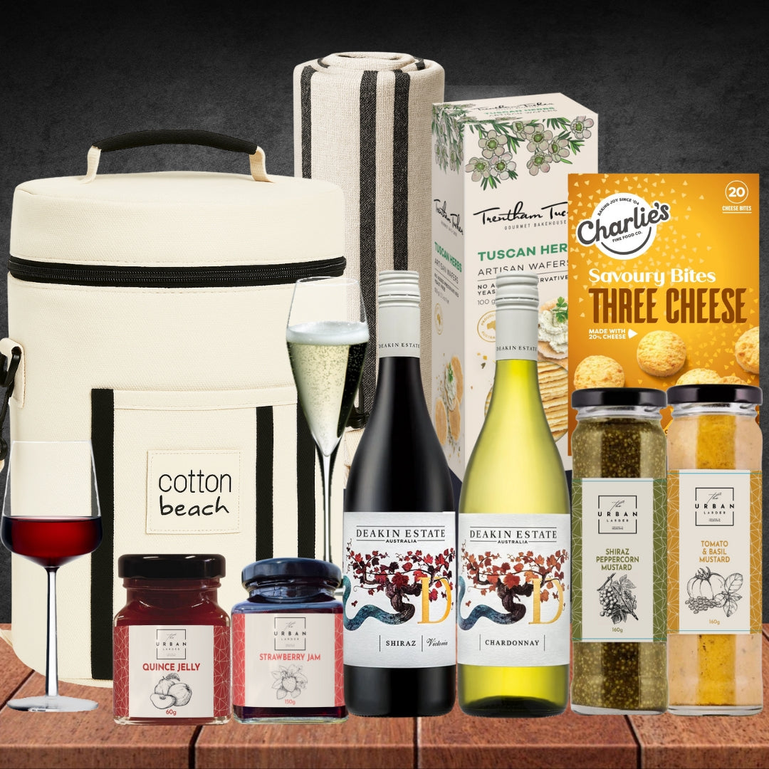 Festive Beach Day Wine Picnic Hamper