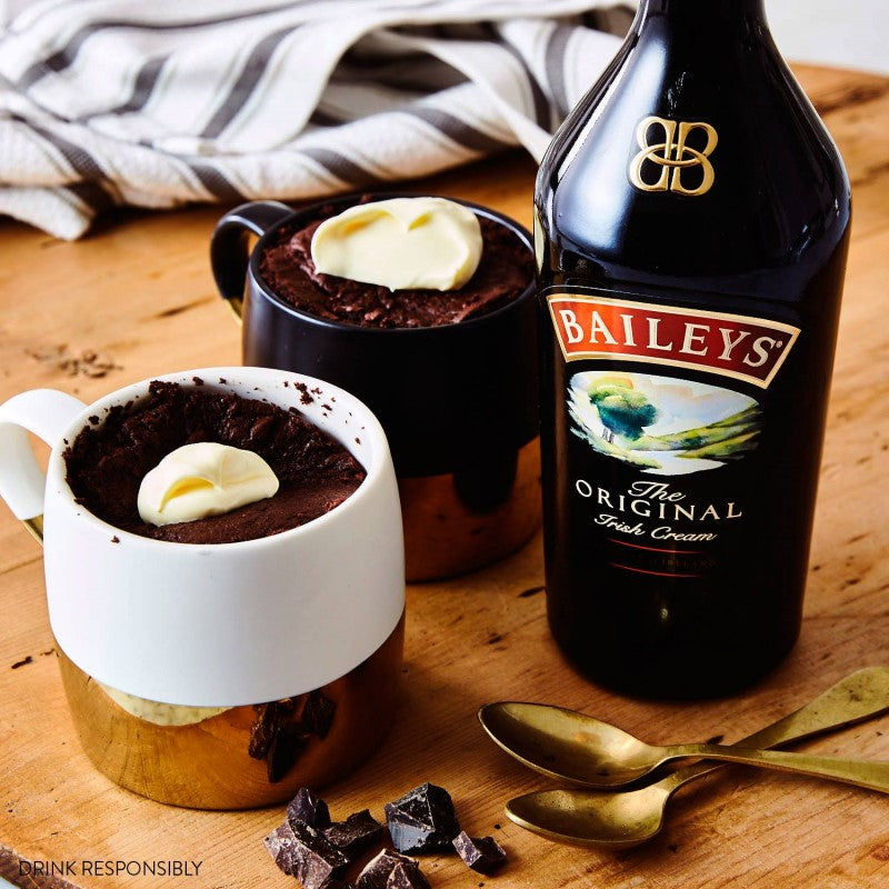 Baileys Original Irish Cream Liqueur 700ml