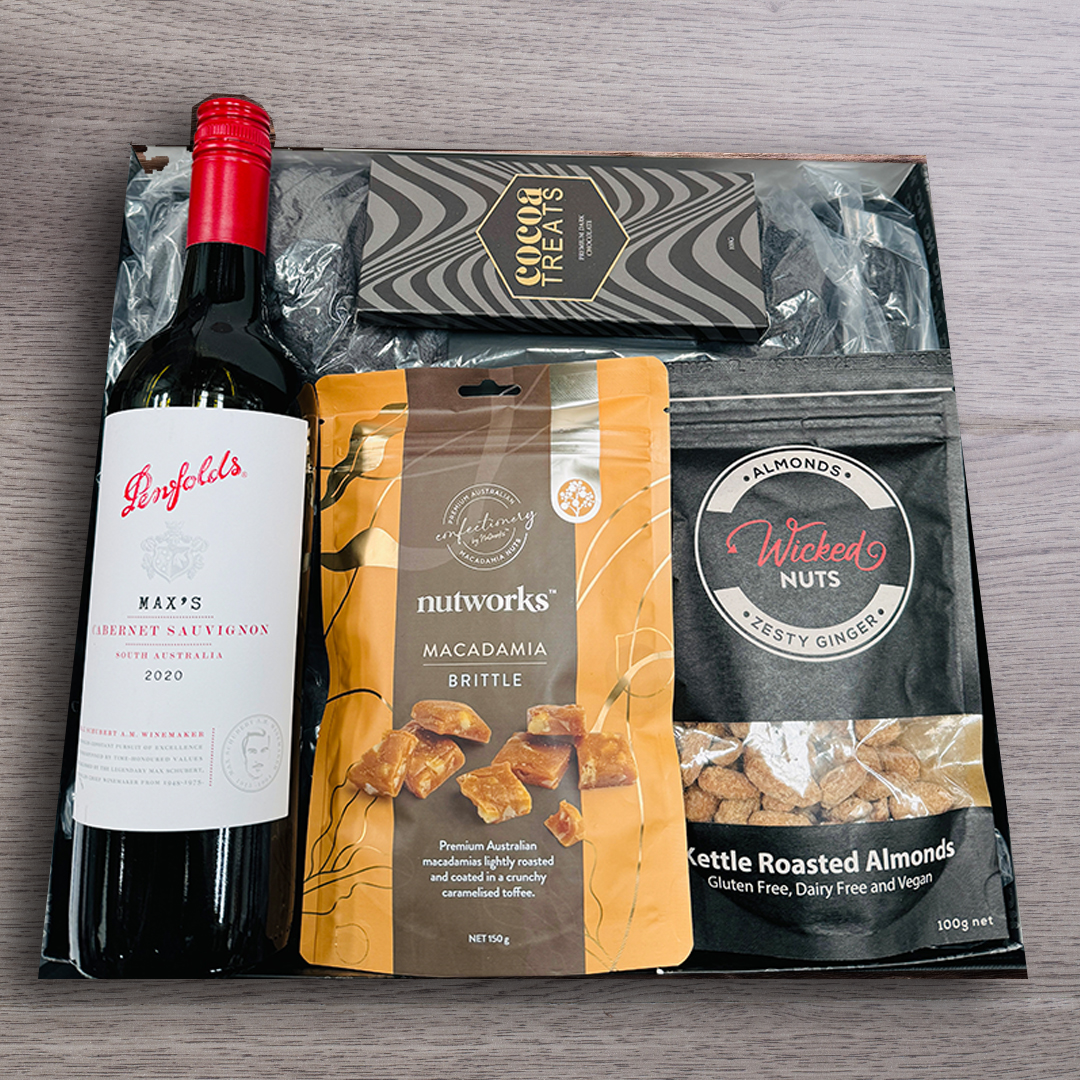 Dad's Luxury Robe & Cab Shiraz Hamper