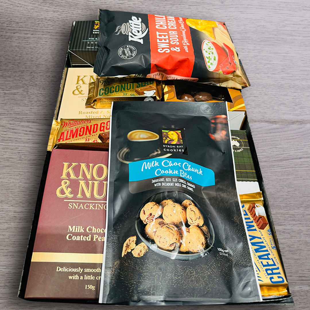 Dad's Halal Snack Hamper