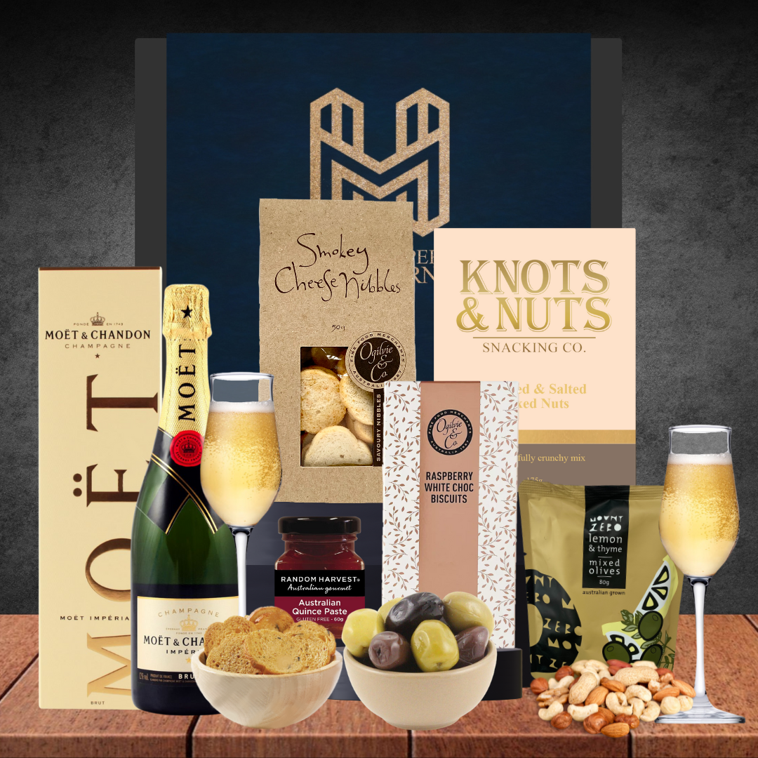 Cheese Nibbles Champagne Hamper