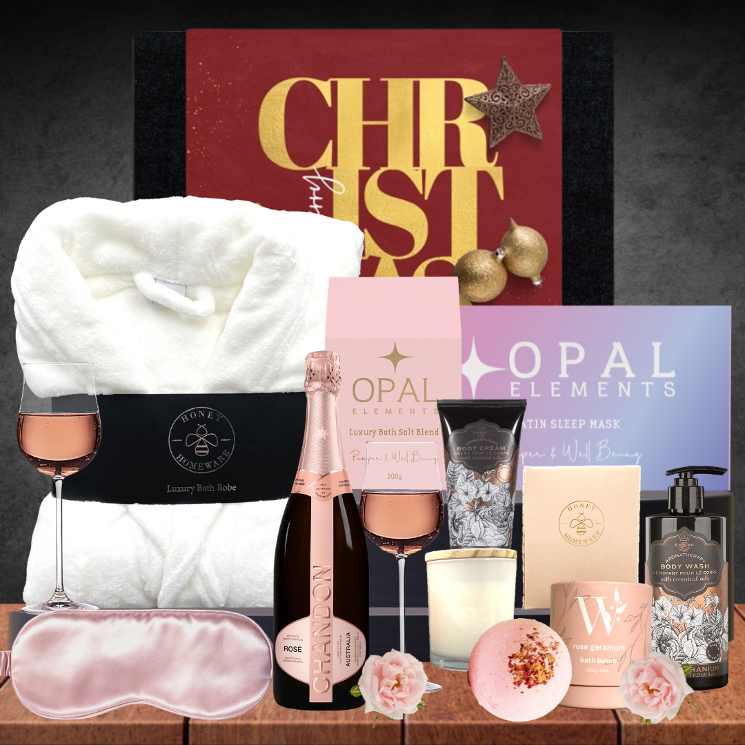Melbourne Christmas Pamper Hamper Featured Image