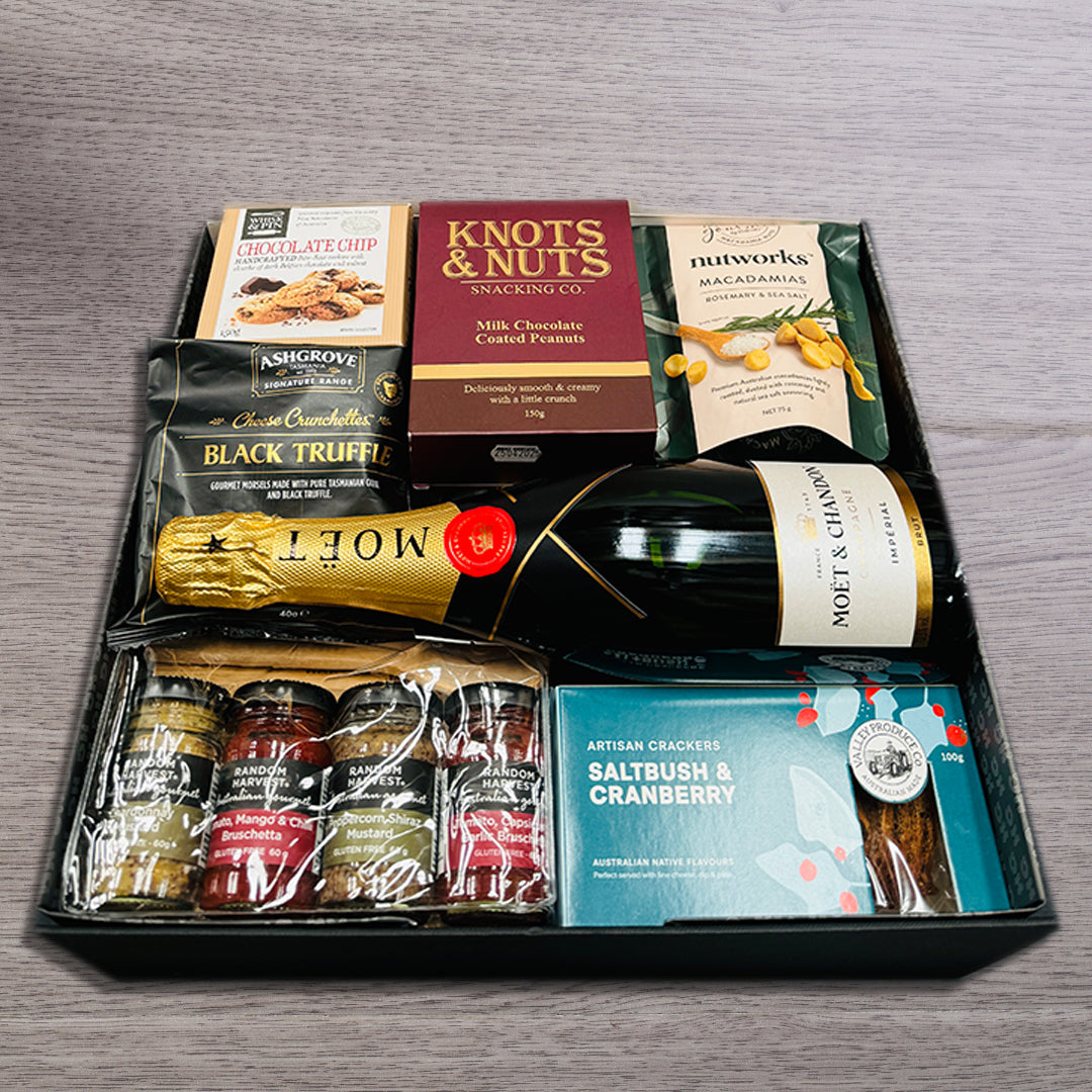 Melbourne Moet Hamper Box