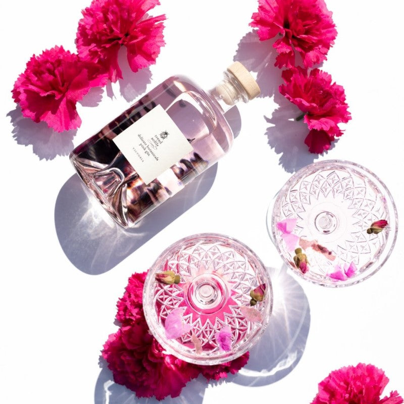 Tread Softly Natural Botanicals Pink Gin 700ml