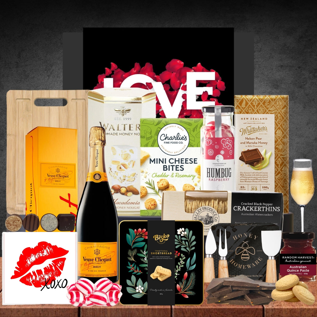 Valentines Veuve Champagne Hamper For Her featured image
