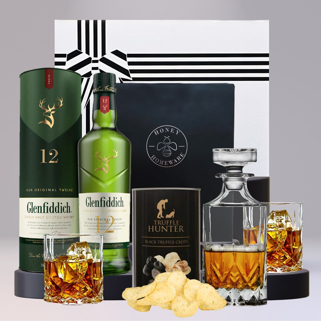 Whiskey Decanter Hamper With Glenlivet Featured