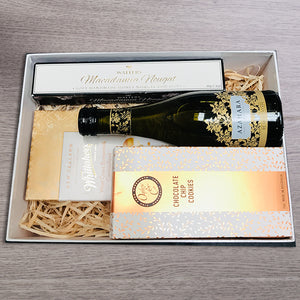 Melbourne Wine & Chocolate Christmas Hamper Box