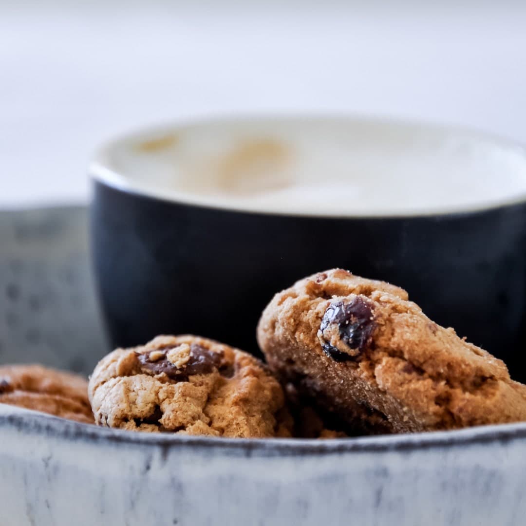 Whisk & Pin Pistachio & Cranberry Shortbread Cookies 150g